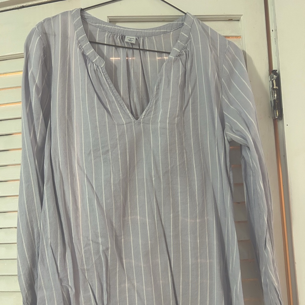 Old navy long sleeve